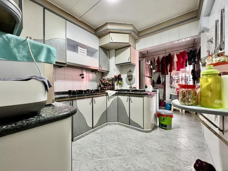 484D Choa Chu Kang Avenue 5, 484D Choa Chu Kang Avenue 5, Dairy Farm / Bukit Panjang / Choa Chu Kang, 4 Bedrooms, 1,248 sqft, HDB Flat For Sale, by Louis Ang 洪家豪, 500294658 - Kitchen - PropertyGuru.com.sg