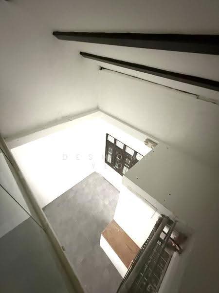 Mosque Street, Chinatown / Tanjong Pagar, 1,139 sqft, Shop / Shophouse For Rent, by Desmond Yeo, 500294662 - CommercialGuru.com.sg