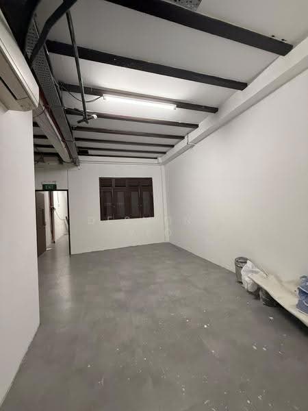 Mosque Street, Chinatown / Tanjong Pagar, 1,139 sqft, Shop / Shophouse For Rent, by Desmond Yeo, 500294662 - Interior - CommercialGuru.com.sg