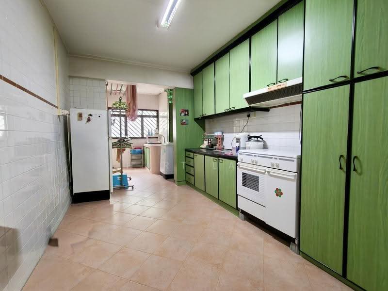 59 Chai Chee Road, 59 Chai Chee Road, Bedok / Upper East Coast, 2 Bedrooms, 807 sqft, HDB Flat For Rent, by Hart Lai, 500294669 - Kitchen - PropertyGuru.com.sg