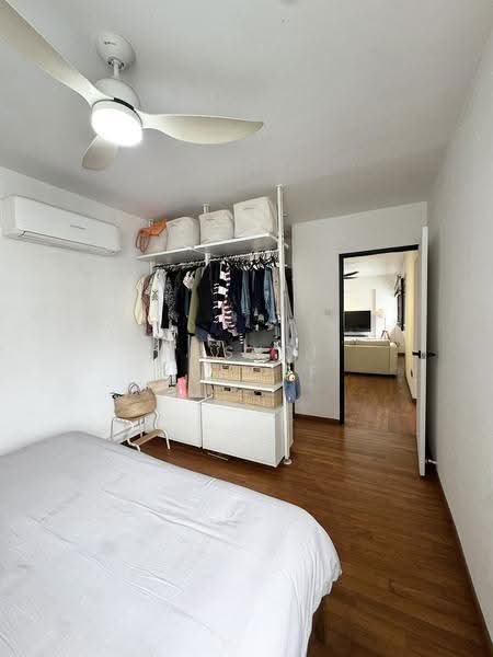 686B Choa Chu Kang Crescent, 686B Choa Chu Kang Crescent, Dairy Farm / Bukit Panjang / Choa Chu Kang, 3 Bedrooms, 1,184 sqft, HDB Flat For Sale, by Rusydi Yusoff, 500294678 - Bedroom - PropertyGuru.com.sg