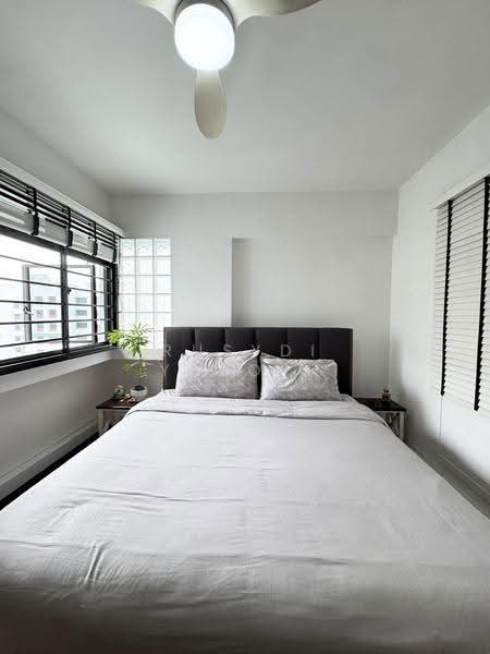 686B Choa Chu Kang Crescent, 686B Choa Chu Kang Crescent, Dairy Farm / Bukit Panjang / Choa Chu Kang, 3 Bedrooms, 1,184 sqft, HDB Flat For Sale, by Rusydi Yusoff, 500294678 - Bedroom - PropertyGuru.com.sg