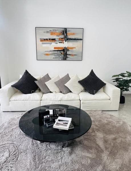 Freehold Brand New 3 Storey Intemediate Terrace In Sembawang, Jalan Sankam, Sembawang / Yishun, 5 Bedrooms, 1,771 sqft, Terraced House For Sale, by Catherine Lim, 500294705 - Living Room - PropertyGuru.com.sg