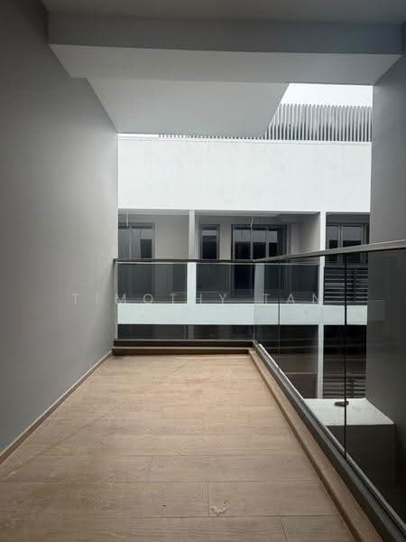 Orchard Sophia, 128 Sophia Road, Orchard / River Valley, 2 Bedrooms, 635 sqft, Condominium For Rent, by Timothy Tan, 500294731 - Balcony - PropertyGuru.com.sg