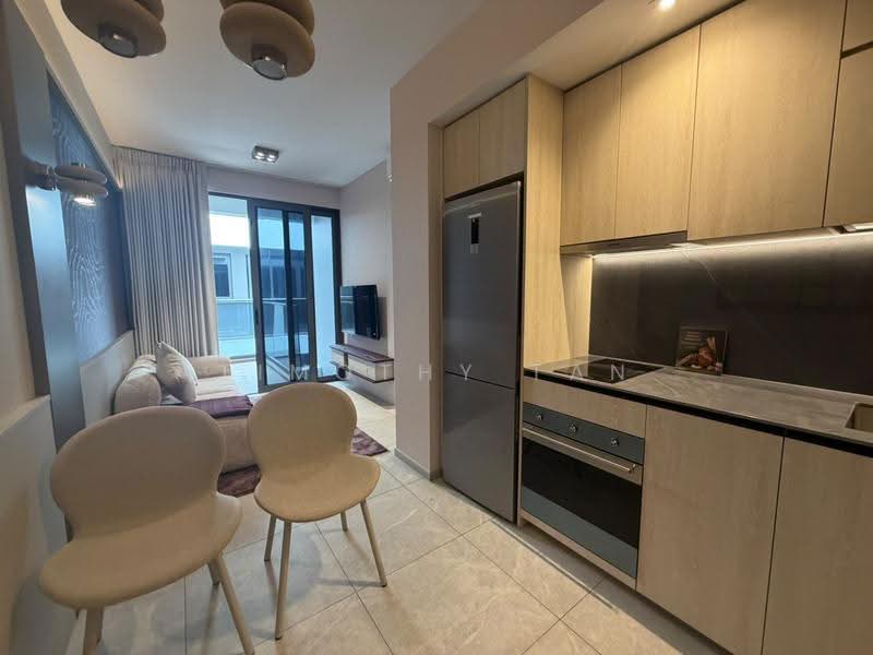 Orchard Sophia, 128 Sophia Road, Orchard / River Valley, 2 Bedrooms, 635 sqft, Condominium For Rent, by Timothy Tan, 500294731 - Living Room - PropertyGuru.com.sg