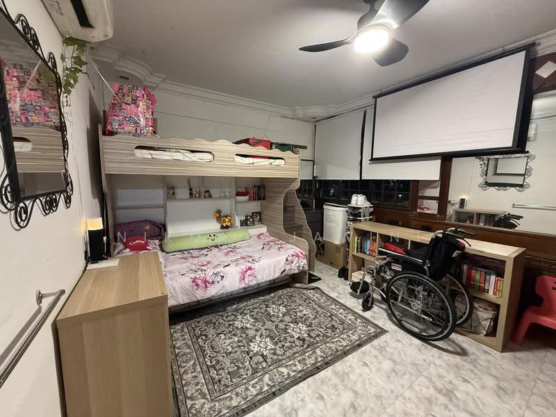 129 Ang Mo Kio Avenue 3, 129 Ang Mo Kio Avenue 3, Ang Mo Kio / Bishan / Thomson, 3 Bedrooms, 1,054 sqft, HDB Flat For Sale, by Nikmat Jawini, 500294747 - Bedroom - PropertyGuru.com.sg