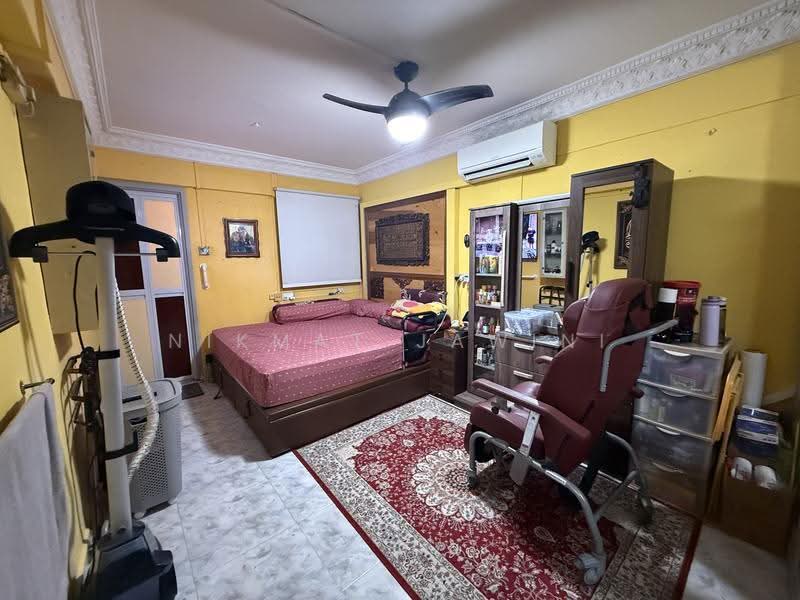 129 Ang Mo Kio Avenue 3, 129 Ang Mo Kio Avenue 3, Ang Mo Kio / Bishan / Thomson, 3 Bedrooms, 1,054 sqft, HDB Flat For Sale, by Nikmat Jawini, 500294747 - Bedroom - PropertyGuru.com.sg