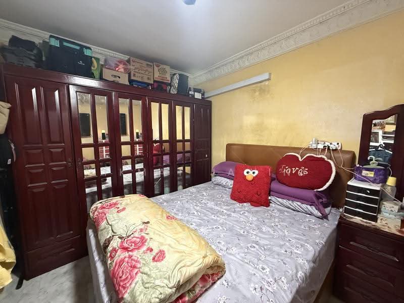 129 Ang Mo Kio Avenue 3, 129 Ang Mo Kio Avenue 3, Ang Mo Kio / Bishan / Thomson, 3 Bedrooms, 1,054 sqft, HDB Flat For Sale, by Nikmat Jawini, 500294747 - Bedroom - PropertyGuru.com.sg