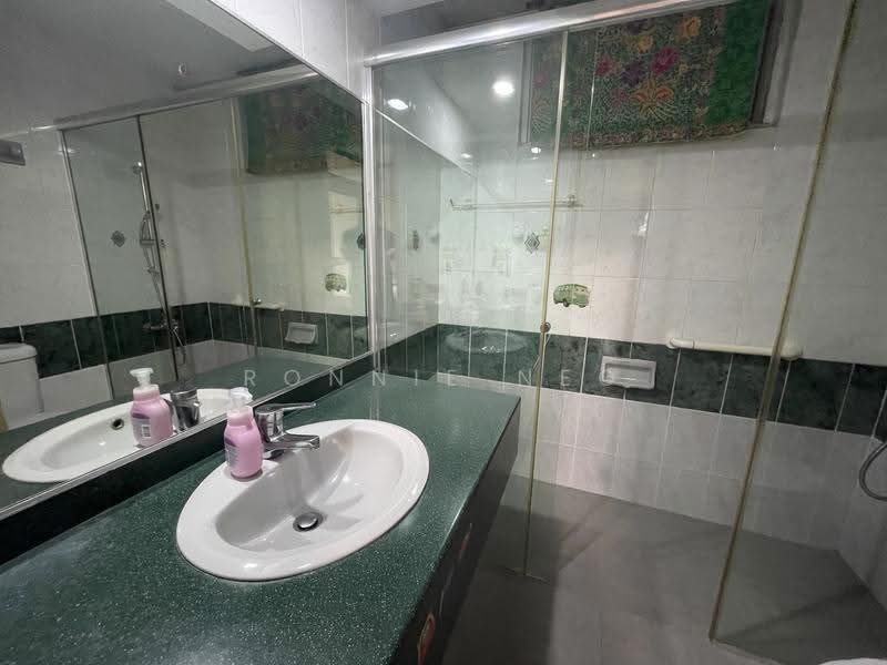 Bishan Park Condo, 14 Sin Ming Walk, Ang Mo Kio / Bishan / Thomson, 3 Bedrooms, 1,345 sqft, Condominium For Sale, by Ronnie Neo, 500294786 - Bathroom - PropertyGuru.com.sg