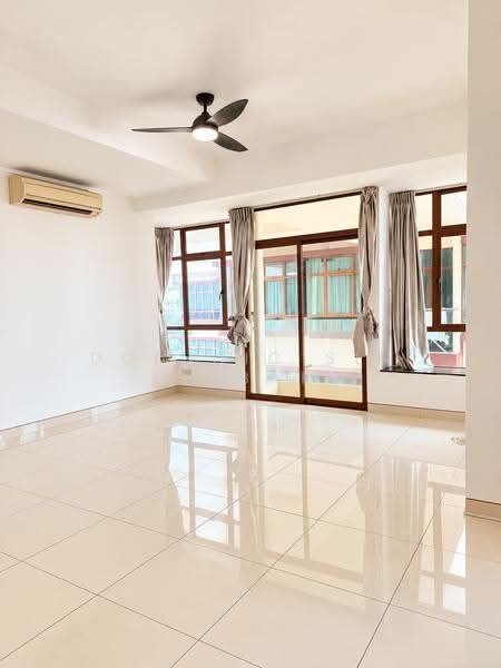 D'Oasia, 13 Lorong Melayu, Eunos / Geylang / Paya Lebar, 2 Bedrooms, 861 sqft, Condominium For Rent, by Dominic Sim Sobak, 500294791 - Living Room - PropertyGuru.com.sg