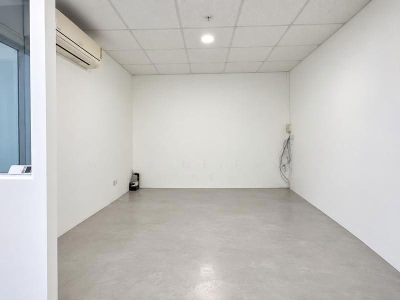 Ubi Techpark, 10 Ubi Crescent, Eunos / Geylang / Paya Lebar, 2,142 sqft, Light Industrial (B1) For Rent, by Wang Meifang (Fae), 500294807 - Interior - CommercialGuru.com.sg