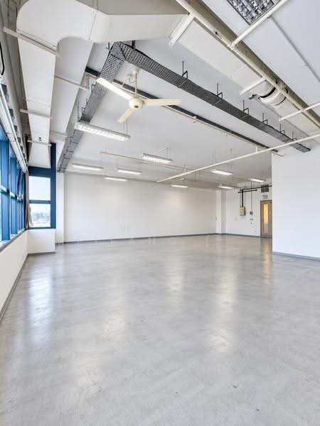 Ubi Techpark, 10 Ubi Crescent, Eunos / Geylang / Paya Lebar, 2,142 sqft, Light Industrial (B1) For Rent, by Wang Meifang (Fae), 500294807 - Interior - CommercialGuru.com.sg