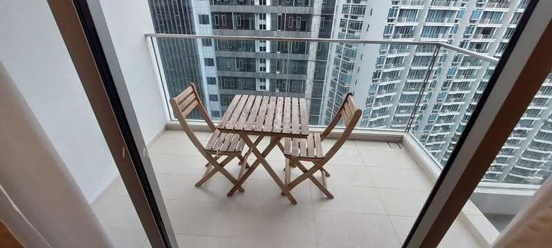 The Laurels @ Cairnhill Road, 38 Cairnhill Road, Orchard / River Valley, 1 Bedroom, 549 sqft, Condominium For Sale, by Lim Yew Cheong, 500294815 - Balcony - PropertyGuru.com.sg