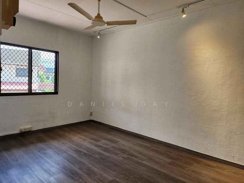 2nd floor Bedroom 2