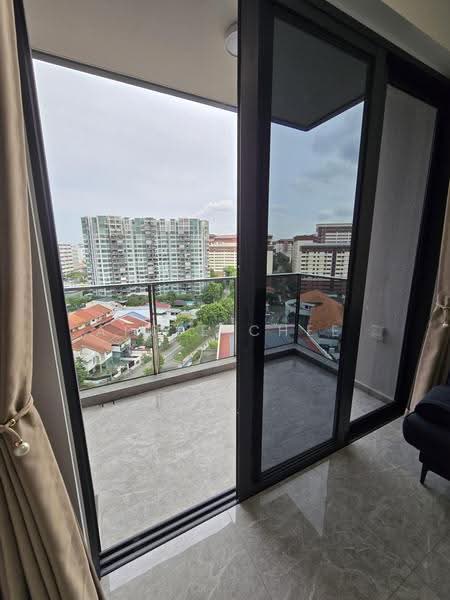 Bartley Vue, 6 Jalan Bunga Rampai, Hougang / Punggol / Sengkang, 2 Bedrooms, 657 sqft, Condominium For Sale, by Apple Chee, 500294851 - Balcony - PropertyGuru.com.sg
