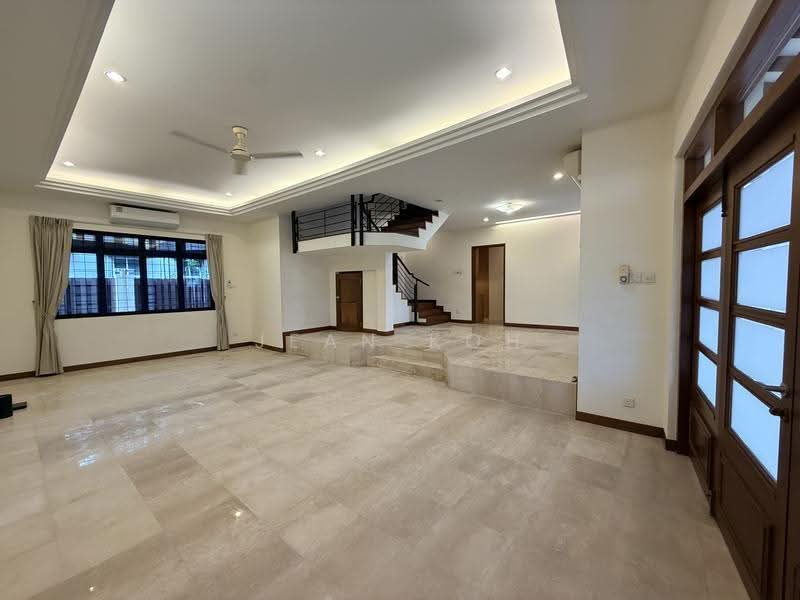 Fernhill Road, Fernhill Road, Tanglin / Holland / Bukit Timah, 6 Bedrooms, 3,200 sqft, Semi-Detached House For Sale, by Jean Koh, 500294881 - Living Room - PropertyGuru.com.sg
