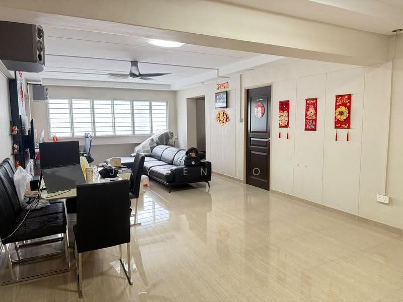 628B Woodlands Ring Road, 628B Woodlands Ring Road, Admiralty / Woodlands, 3 Bedrooms, 1,302 sqft, HDB Flat For Sale, by Jayden Toh, 500294886 - Living Room - PropertyGuru.com.sg