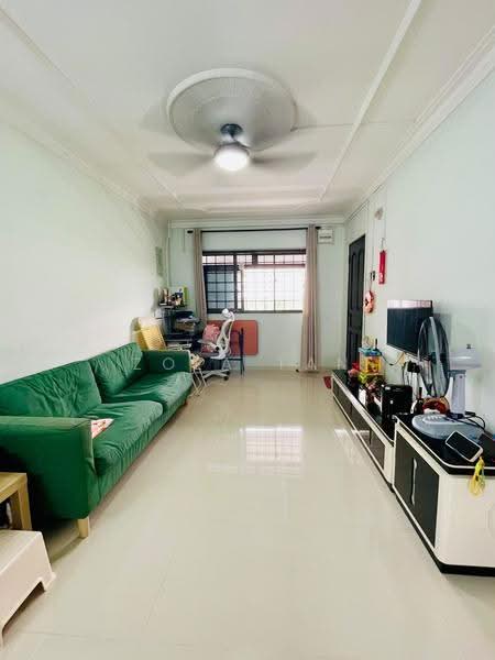 264 Bukit Batok East Avenue 4, 264 Bukit Batok East Avenue 4, Dairy Farm / Bukit Panjang / Choa Chu Kang, 2 Bedrooms, 786 sqft, HDB Flat For Sale, by Zola Tan, 500294894 - Living Room - PropertyGuru.com.sg