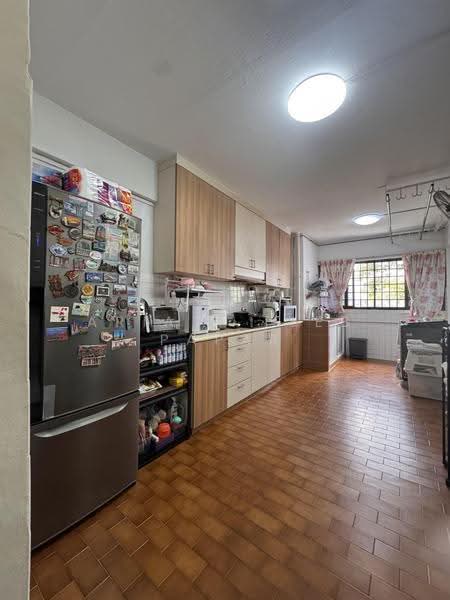 718 Bedok Reservoir Road, 718 Bedok Reservoir Road, Bedok / Upper East Coast, 3 Bedrooms, 1,119 sqft, HDB Flat For Sale, by Ariati Tyeb Papar, 500294932 - PropertyGuru.com.sg