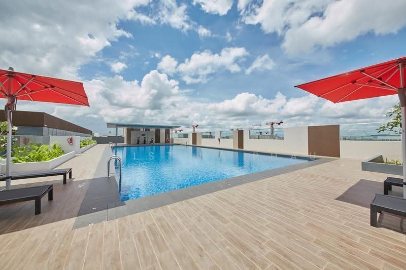 Nordcom I, 3D Gambas Crescent, Sembawang / Yishun, 2,088 sqft, Light Industrial (B1) For Sale, by Christina Phau, 500294942 - Pool - CommercialGuru.com.sg