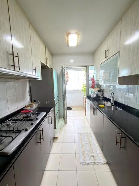 22 Ghim Moh Link, 22 Ghim Moh Link, Tanglin / Holland / Bukit Timah, 3 Bedrooms, 1,216 sqft, HDB Flat For Sale, by Rachel Tan, 500294944 - Kitchen - PropertyGuru.com.sg