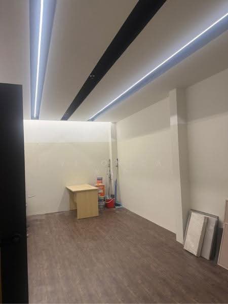 Ubi Techpark, 10 Ubi Crescent, Eunos / Geylang / Paya Lebar, 1,001 sqft, Light Industrial (B1) For Rent, by Veronica Yap, 500295015 - CommercialGuru.com.sg