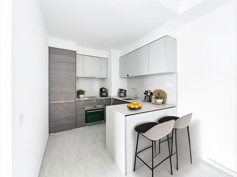 The Florence Residences, 99 Hougang Avenue 2, Hougang / Punggol / Sengkang, 2 Bedrooms, 807 sqft, Condominium For Rent, by Bernie Cheo, 500295029 - Kitchen - PropertyGuru.com.sg