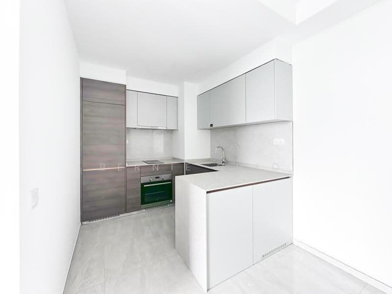 The Florence Residences, 99 Hougang Avenue 2, Hougang / Punggol / Sengkang, 2 Bedrooms, 807 sqft, Condominium For Rent, by Bernie Cheo, 500295029 - Kitchen - PropertyGuru.com.sg