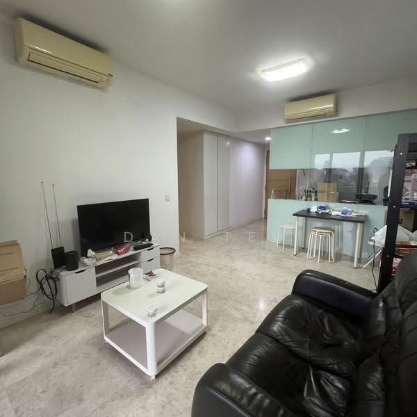 The Lakefront Residences, 48 Lakeside Drive, Boon Lay / Jurong / Tuas, 2 Bedrooms, 711 sqft, Condominium For Rent, by Dan Teo, 500295046 - PropertyGuru.com.sg