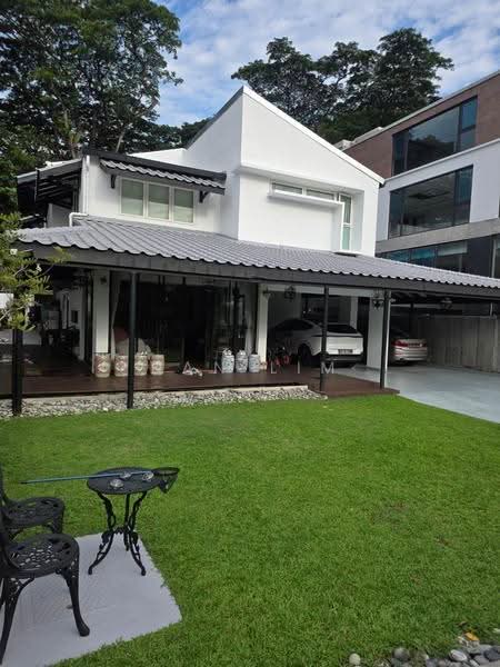Carmichael Bungalow, Carmichael Road, Macpherson / Potong Pasir, 6 Bedrooms, 4,800 sqft, Detached House For Sale, by Dan Lim, 500295050 - Exterior - PropertyGuru.com.sg