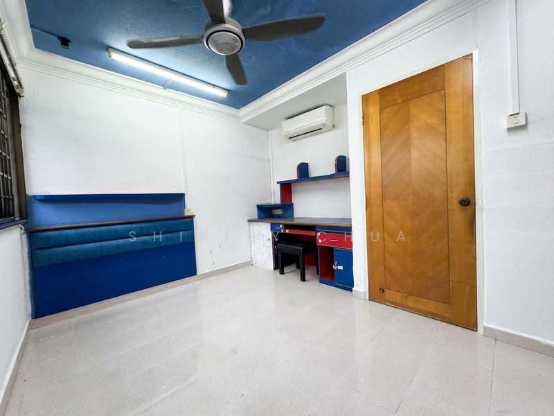 244 Hougang Street 22, 244 Hougang Street 22, Hougang / Punggol / Sengkang, 3 Bedrooms, 990 sqft, HDB Flat For Sale, by Shirley Chua, 500295066 - Study - PropertyGuru.com.sg