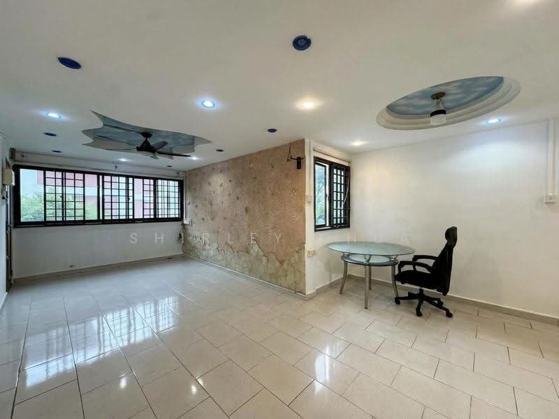 244 Hougang Street 22, 244 Hougang Street 22, Hougang / Punggol / Sengkang, 3 Bedrooms, 990 sqft, HDB Flat For Sale, by Shirley Chua, 500295066 - Living Room - PropertyGuru.com.sg