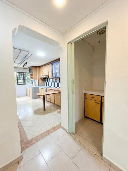 244 Hougang Street 22, 244 Hougang Street 22, Hougang / Punggol / Sengkang, 3 Bedrooms, 990 sqft, HDB Flat For Sale, by Shirley Chua, 500295066 - Kitchen - PropertyGuru.com.sg
