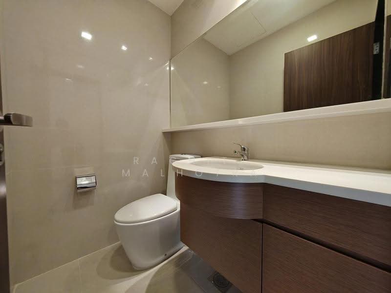 Nassim Regency, 37 Nassim Road, Tanglin / Holland / Bukit Timah, 3 Bedrooms, 2,024 sqft, Apartment For Rent, by Rachita Malhotra, 500295078 - Bathroom - PropertyGuru.com.sg