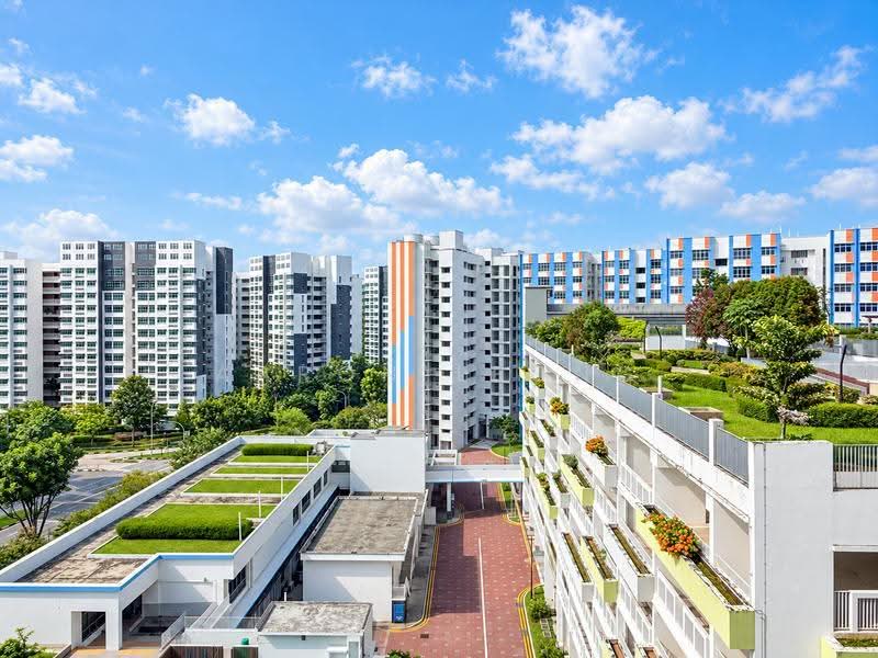 674A Fern Grove @ Yishun, 674A Yishun Avenue 4, Sembawang / Yishun, 3 Bedrooms, 1,001 sqft, HDB Flat For Sale, by Aaron Leong, 500295109 - Exterior - PropertyGuru.com.sg