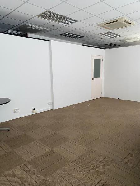 Ubi Techpark, 10 Ubi Crescent, Eunos / Geylang / Paya Lebar, 900 sqft, Light Industrial (B1) For Rent, by Yi Ran (Louis) Zhang, 500295111 - Interior - CommercialGuru.com.sg