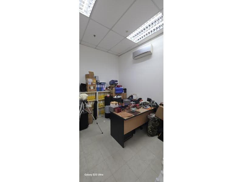 Midview Building, 50 Bukit Batok Street 23, Dairy Farm / Bukit Panjang / Choa Chu Kang, 1,518 sqft, Light Industrial (B1) For Sale, by Ivan Lim, 500295112 - Study - CommercialGuru.com.sg