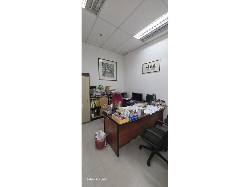Midview Building, 50 Bukit Batok Street 23, Dairy Farm / Bukit Panjang / Choa Chu Kang, 1,518 sqft, Light Industrial (B1) For Sale, by Ivan Lim, 500295112 - Study - CommercialGuru.com.sg