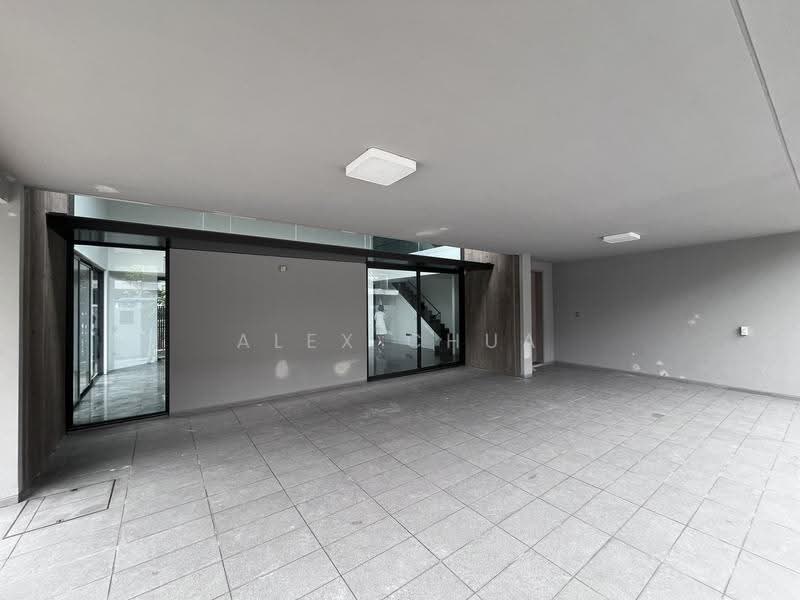Pollen Collection, Pollen View Off Nim Road, Seletar / Yio Chu Kang, 5 Bedrooms, 6,641 sqft, Corner Terrace For Sale, by Alex Chua, 500295150 - Entrance - PropertyGuru.com.sg