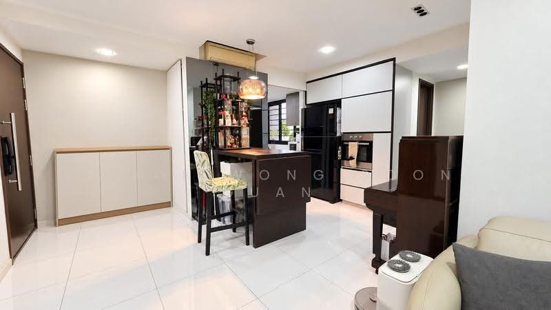Riverparc Residence, 102 Punggol Drive, Hougang / Punggol / Sengkang, 3 Bedrooms, 1,356 sqft, Condominium For Sale, by Jason Wong Soon Guan, 500295177 - Kitchen - PropertyGuru.com.sg