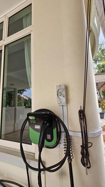 Corner Semi-Detached Under 4M Near Serangoon Gardens, Chuan Drive | Lorong Chuan | Serangoon Gardens, Hougang / Punggol / Sengkang, 5 Bedrooms, 4,000 sqft, Semi-Detached House For Sale, by Gareth Zhou, 500295180 - EV Charging - PropertyGuru.com.sg