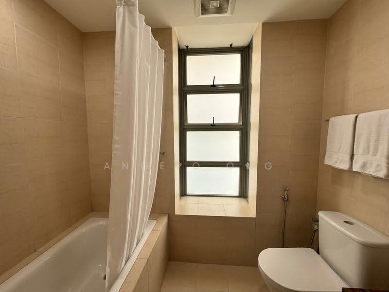 The Quintet, 36 Choa Chu Kang Street 64, Dairy Farm / Bukit Panjang / Choa Chu Kang, 4 Bedrooms, 1,561 sqft, Condominium For Sale, by Angelo Ong, 500295190 - Bathroom - PropertyGuru.com.sg