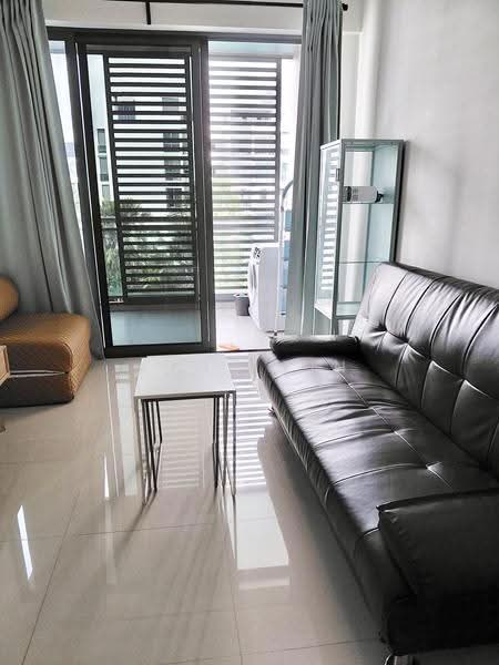 Parc Olympia, 50 Flora Drive, Changi Airport / Changi Village, 2 Bedrooms, 646 sqft, Condominium For Sale, by Kate Lin, 500295198 - Living Room - PropertyGuru.com.sg