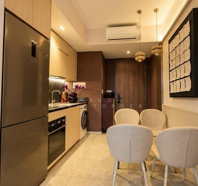 Orchard Sophia, 128 Sophia Road, Orchard / River Valley, 2 Bedrooms, 635 sqft, Condominium For Rent, by Pang Christopher, 500295203 - Kitchen - PropertyGuru.com.sg