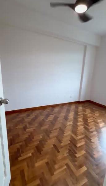 Azalea Park Condo, 10 Flora Road, Changi Airport / Changi Village, 3 Bedrooms, 1,335 sqft, Condominium For Rent, by Lincoln Choo, 500295205 - Interior - PropertyGuru.com.sg