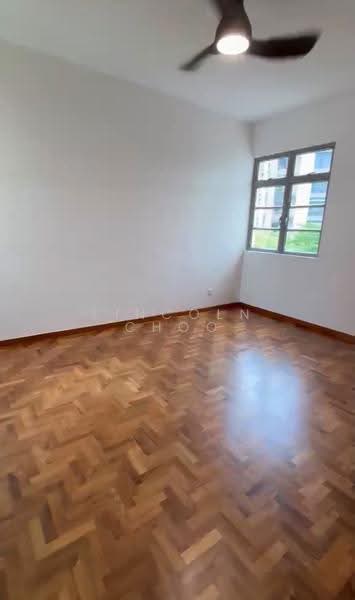 Azalea Park Condo, 10 Flora Road, Changi Airport / Changi Village, 3 Bedrooms, 1,335 sqft, Condominium For Rent, by Lincoln Choo, 500295205 - Interior - PropertyGuru.com.sg