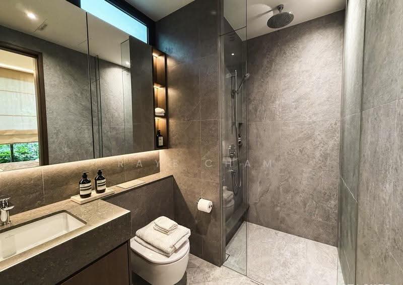 Amberwood at Holland, Tanglin / Holland / Bukit Timah, 3 Bedrooms, 958 sqft, Condominium For Sale, by Raye Cham, 500295212 - Bathroom - PropertyGuru.com.sg