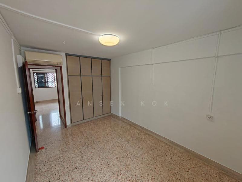638 Ang Mo Kio Avenue 6, 638 Ang Mo Kio Avenue 6, Ang Mo Kio / Bishan / Thomson, 3 Bedrooms, 980 sqft, HDB Flat For Sale, by Jansen Kok, 500295224 - Bedroom 3 - PropertyGuru.com.sg