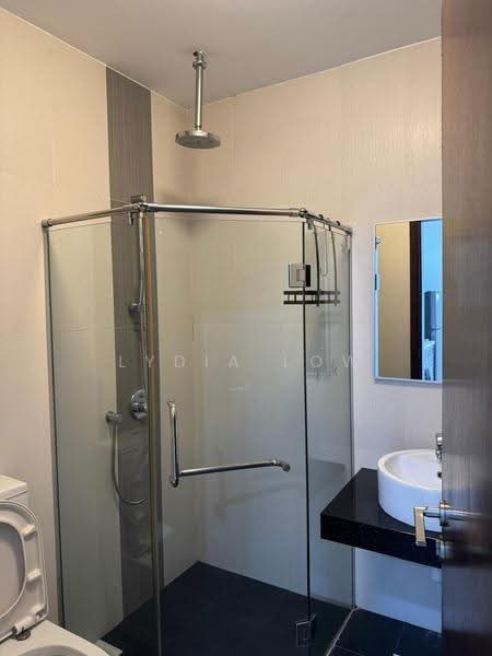 Heritage East, 451 East Coast Road, East Coast / Marine Parade, 1 Bedroom, 355 sqft, Apartment For Rent, by Lydia Low, 500295226 - Bathroom - PropertyGuru.com.sg