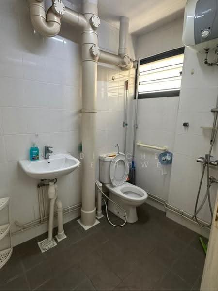 717 Clementi West Street 2, 717 Clementi West Street 2, Buona Vista / West Coast / Clementi New Town, 3 Bedrooms, 1,270 sqft, HDB Flat For Sale, by Robbie Chen Chee Howe, 500295229 - PropertyGuru.com.sg